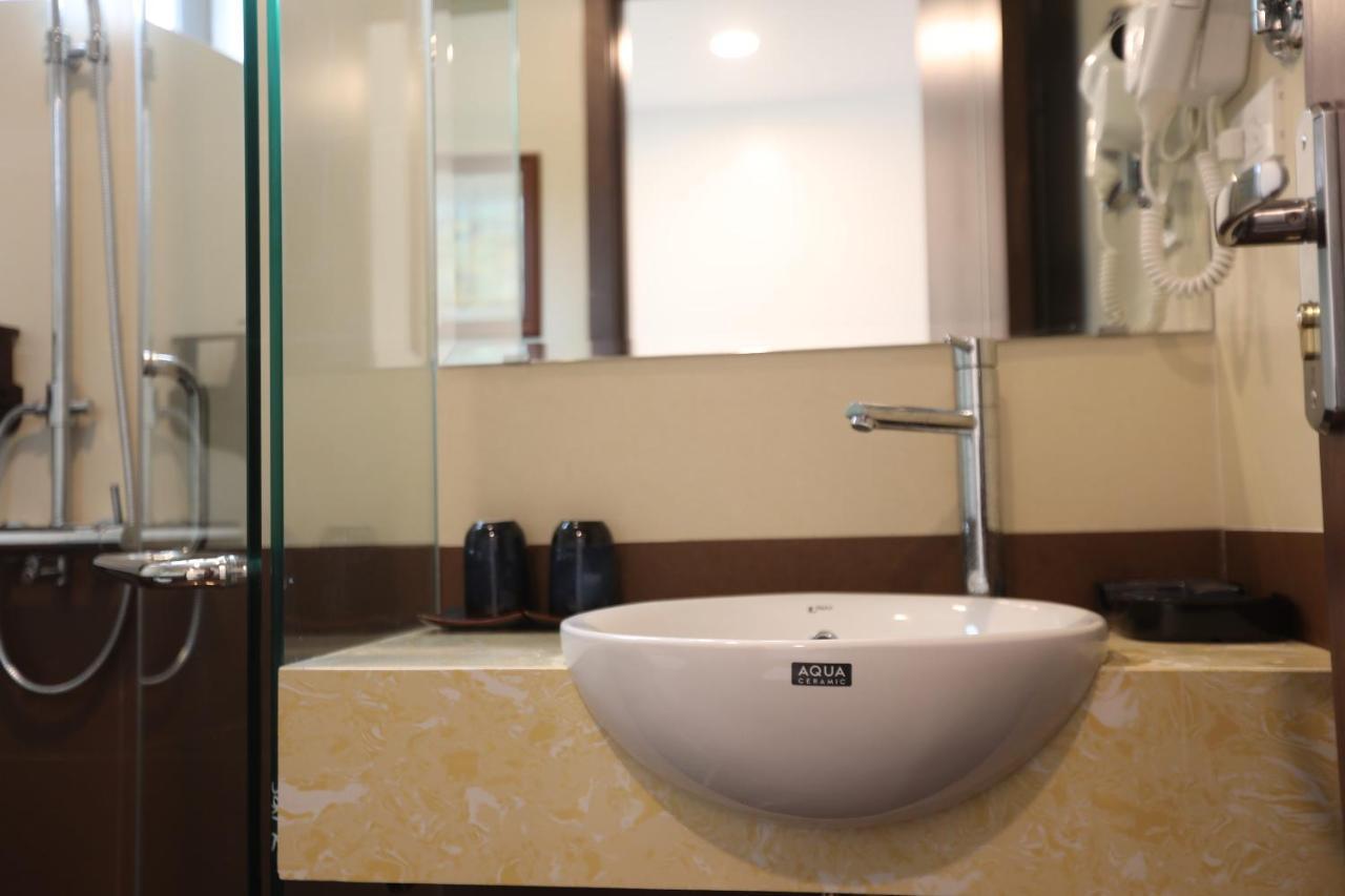 Liberty Hall Tam Coc Hotel & Villa Ninh Binh Exterior foto